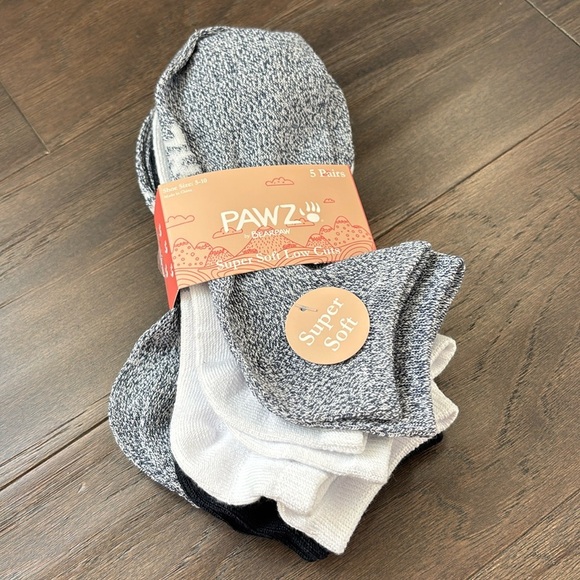 PAWZ Bearpaw 5 pr. low cut socks, super soft,shoe size 5 to 10 - Picture 1 of 4